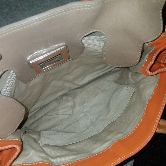 COPY - Roberta Gandolfi Orange purse - Picture 3 of 8